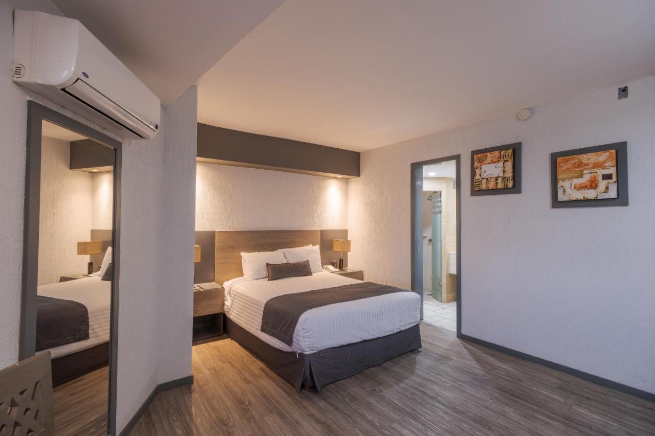 Hotel Malibu Zapopan Bagian luar foto