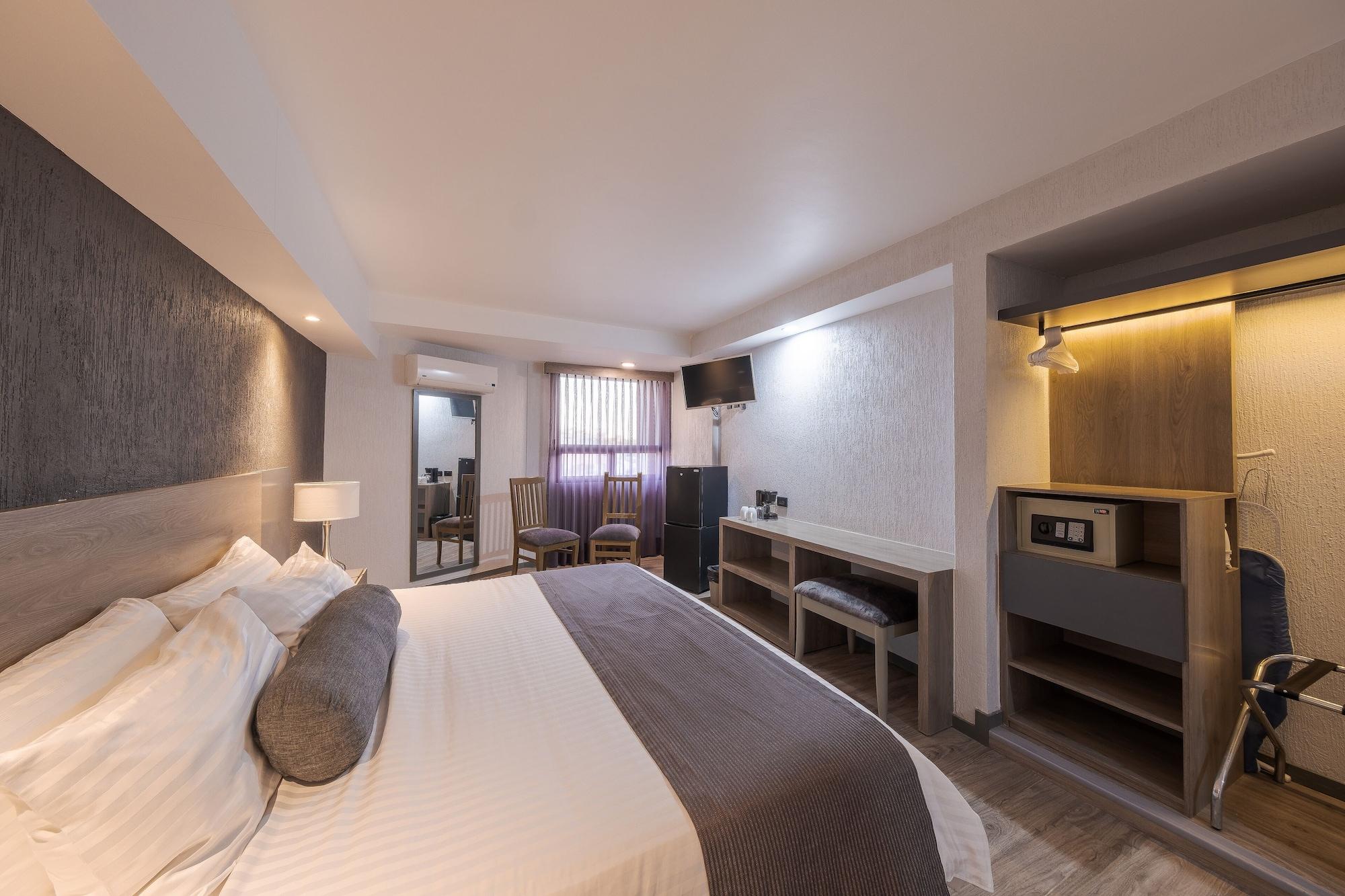 Hotel Malibu Zapopan Bagian luar foto