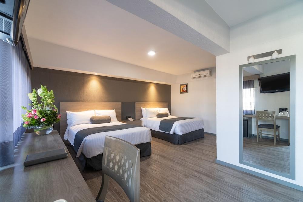 Hotel Malibu Zapopan Bagian luar foto