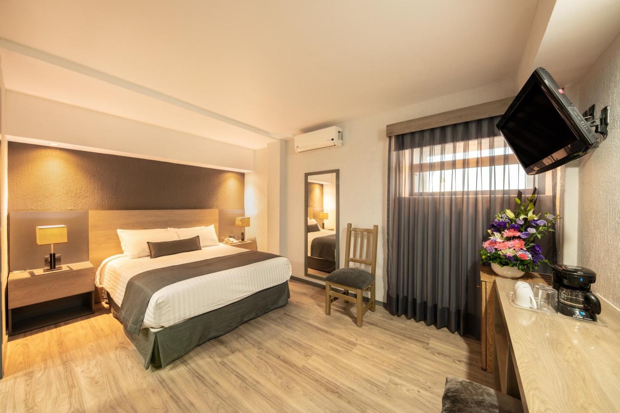 Hotel Malibu Zapopan Bagian luar foto