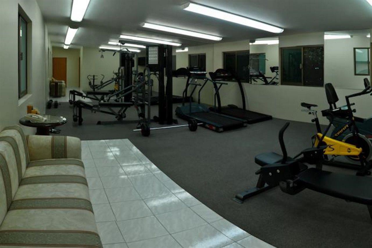 Hotel Malibu Zapopan Bagian luar foto